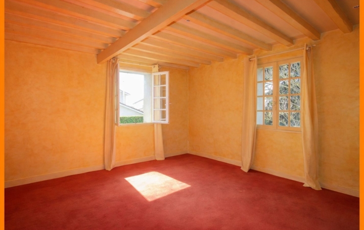 Maison de village PIZAY (01120)  180 m2 355 000 € 