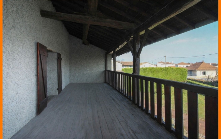 Maison de village PIZAY (01120)  180 m2 355 000 € 