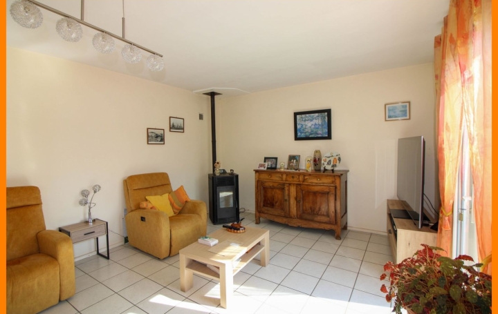 Maison PIZAY (01120)  97 m2 72 000 € 