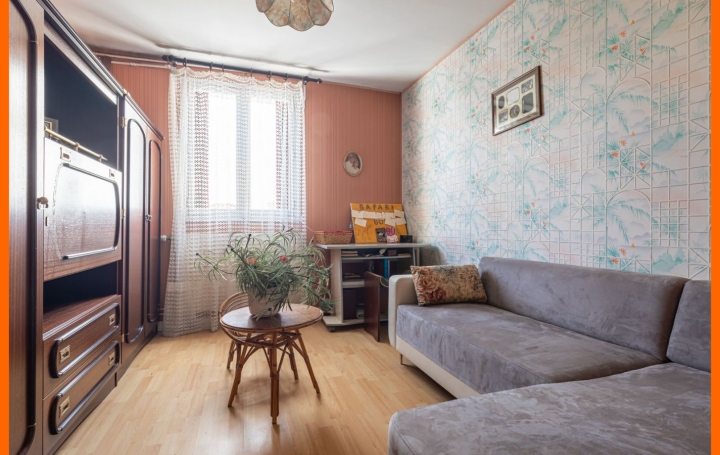 Maison NEYRON (01700)  112 m2 390 000 € 