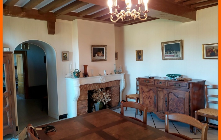 Maison SAINT-MARTIN-DU-MONT (01160)  150 m2 330 000 € 