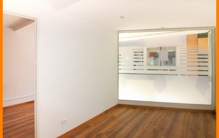 Local / Bureau MONTLUEL (01120) 60 m<sup>2</sup> 157 000 € 