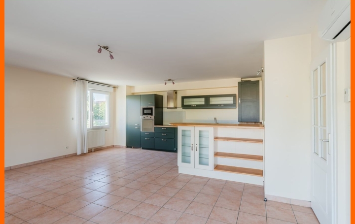 3 Pièces MIRIBEL (01700)  74 m2 299 000 € 