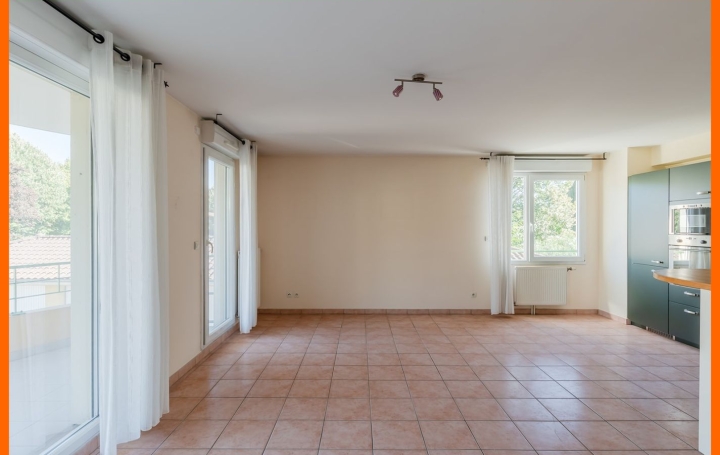 3 Pièces MIRIBEL (01700)  74 m2 299 000 € 