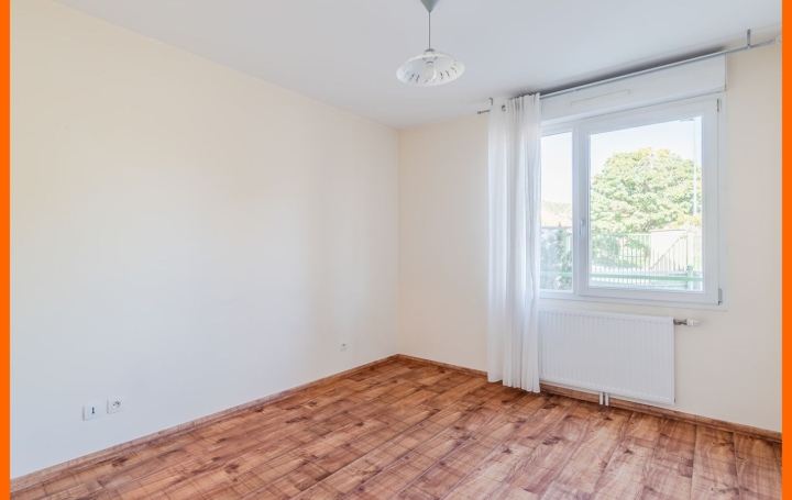 3 Pièces MIRIBEL (01700)  74 m2 299 000 € 