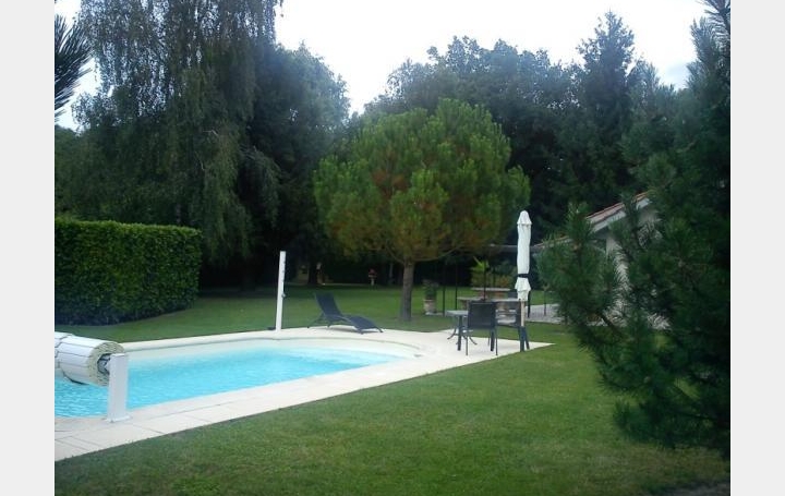 Réseau Immo-diffusion : Villa  LE MONTELLIER  90 m2 370 000 € 