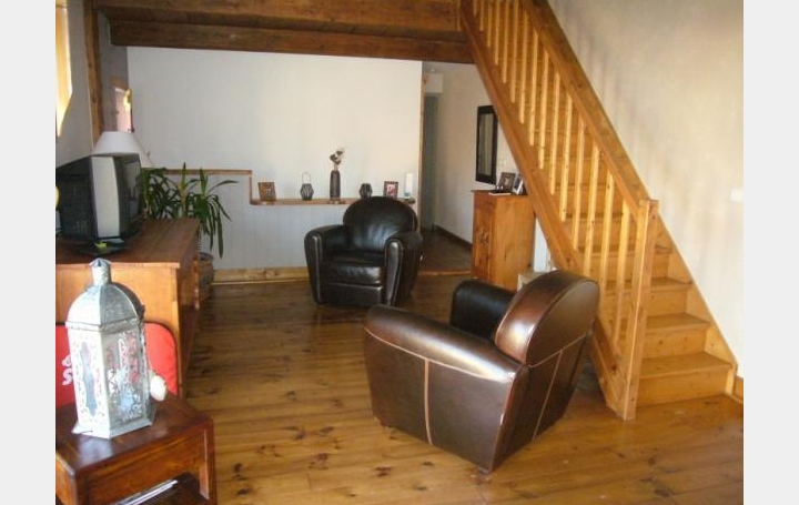 Réseau Immo-diffusion : Maison de village  BOURG-SAINT-CHRISTOPHE  119 m2 210 000 € 