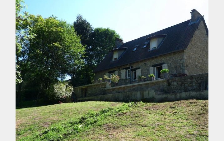 Réseau Immo-diffusion : Maison  GRANDVAL  123 m2 136 000 € 