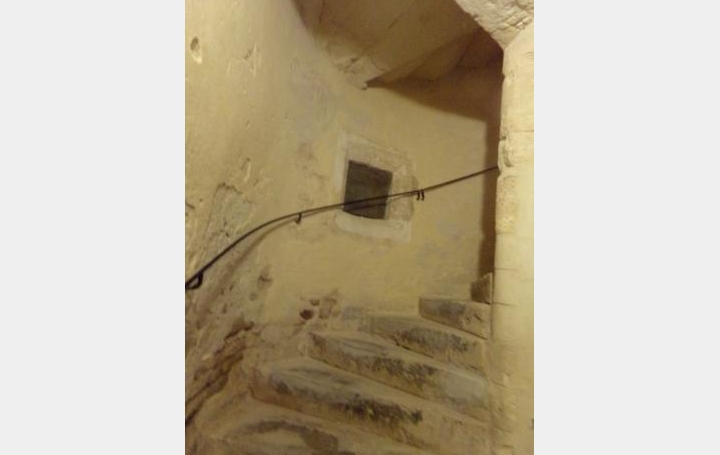 2 Pièces NIMES (30000)  23 m2 500 € 