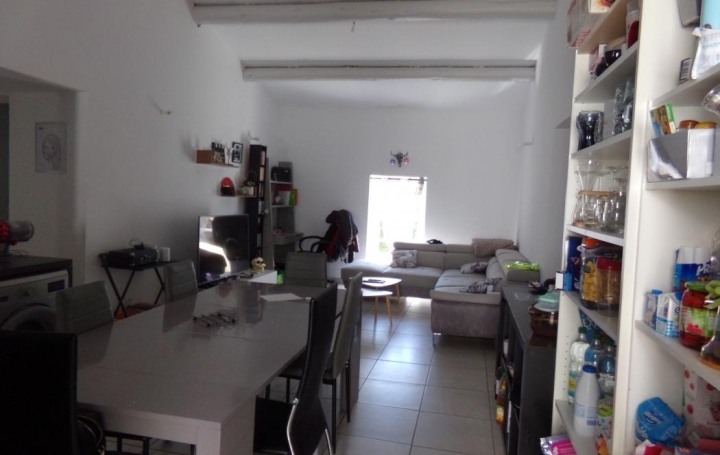 3 Pièces CABRIERES (30210)  75 m2 805 € 