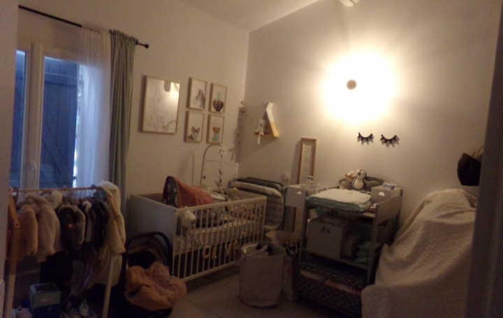 3 Pièces CABRIERES (30210)  75 m2 805 € 