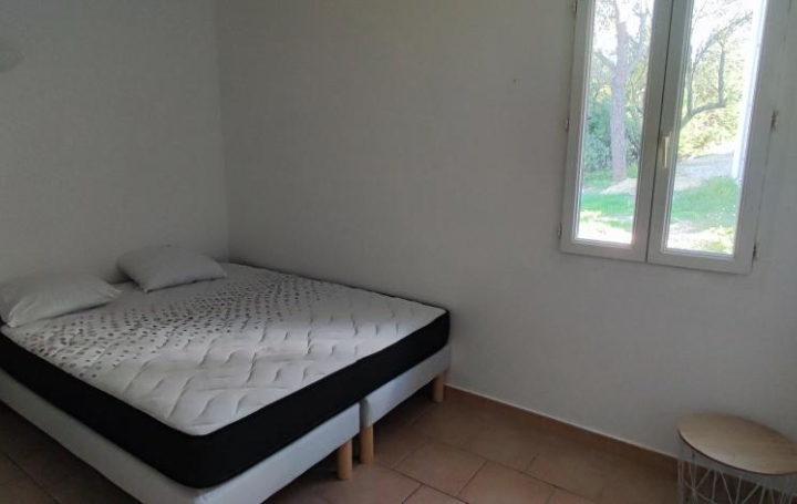 Maison CABRIERES (30210)  90 m2 1 240 € 