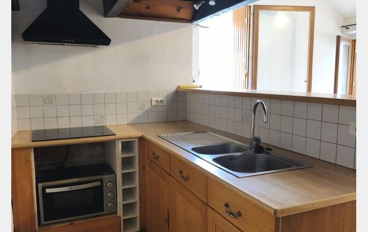 2 Pièces SAINT-MAXIMIN (30700)  40 m2 550 € 