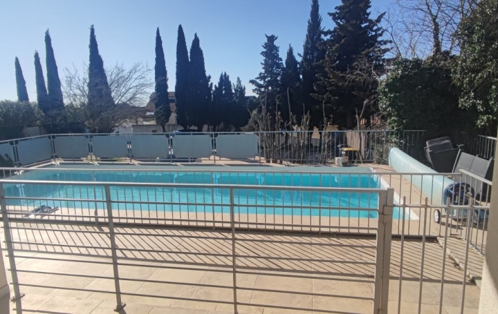 3 Pièces CABRIERES (30210)  70 m2 860 € 