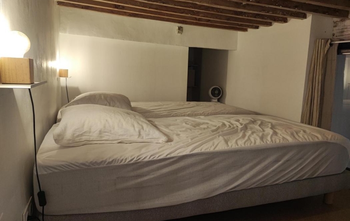 3 Pièces LA CIOTAT (13600)  55 m2 1 350 € 