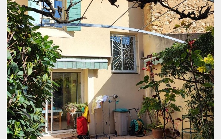 Maison / Villa ORANGE (84100) 89 m<sup>2</sup> 900 € 