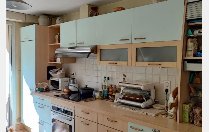 Maison de ville ORANGE (84100)  89 m2 900 € 