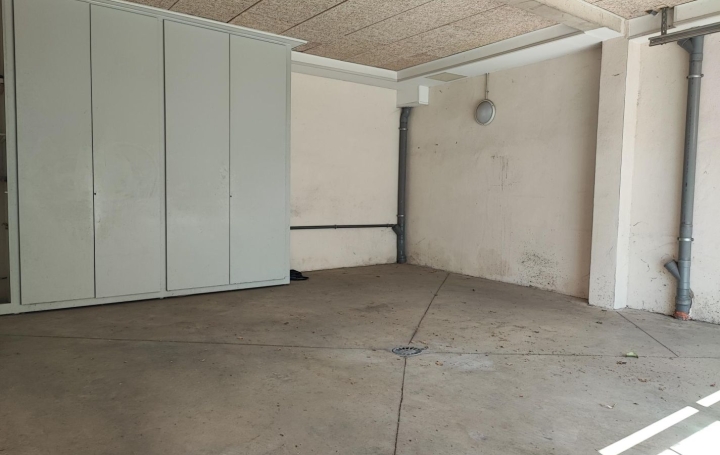 2 Pièces LANGLADE (30980)  70 m2 800 € 