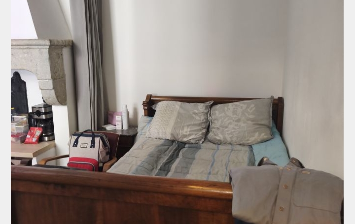 Studio NIMES (30000)  22 m2 420 € 
