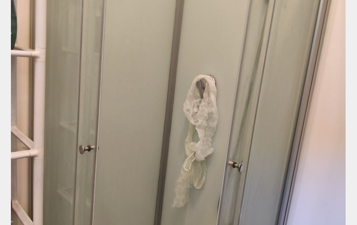 Studio NIMES (30000)  22 m2 420 € 