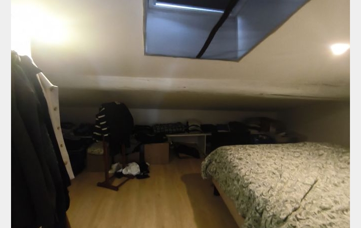 2 Pièces NIMES (30000)  35 m2 520 € 