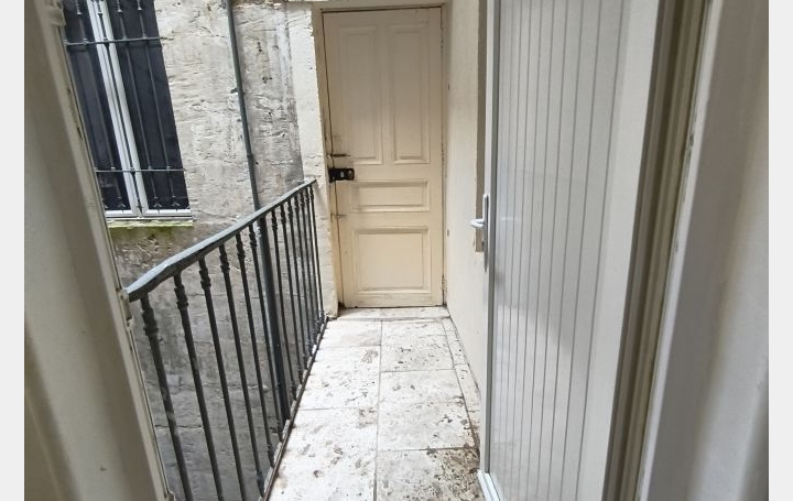 2 Pièces NIMES (30000)  32 m2 500 € 