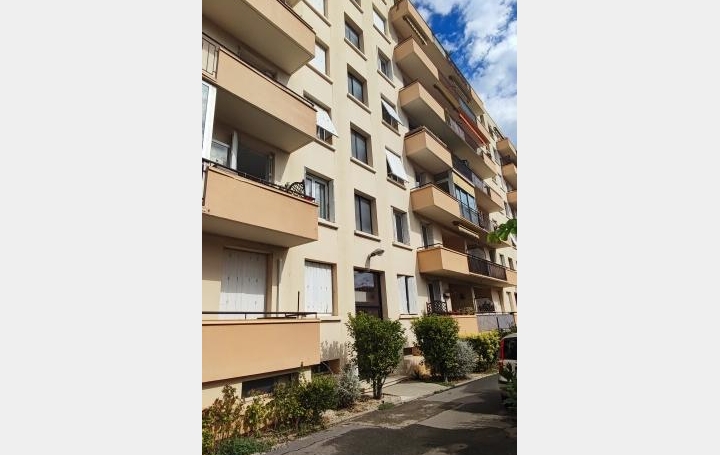 Réseau Immo-diffusion : Appartement P3  NIMES  68 m2 158 000 € 
