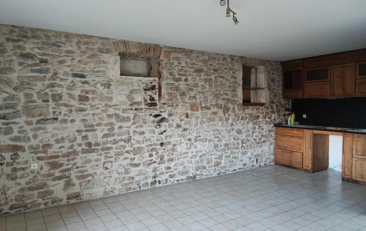 2 Pièces NIMES (30000)  53 m2 88 000 € 