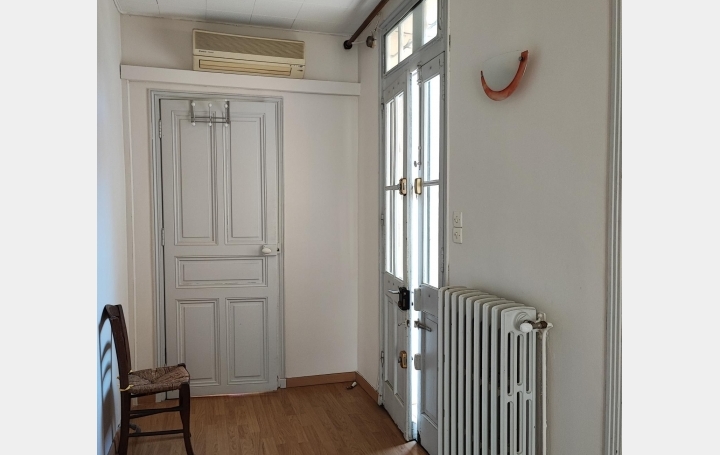 Maison de ville NIMES (30000)  90 m2 178 500 € 