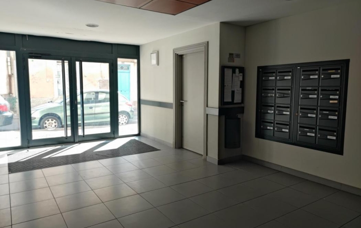 2 Pièces NIMES (30000)  39 m2 156 000 € 