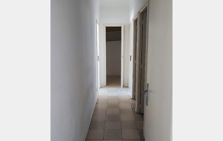 3 Pièces NIMES (30000)  70 m2 128 000 € 