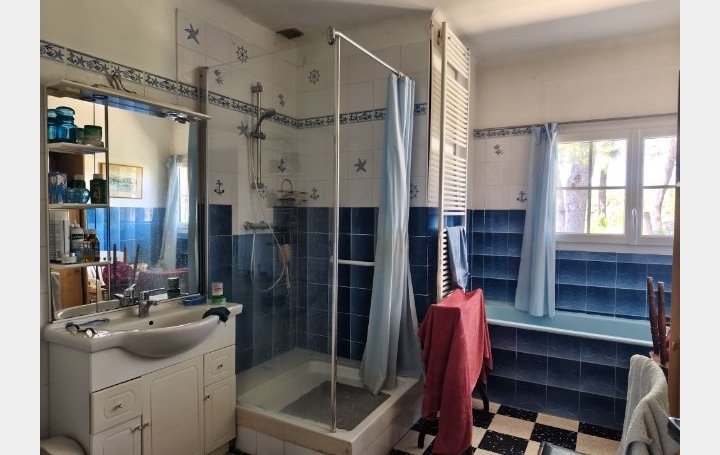 Villa LANGLADE (30980)  160 m2 350 000 € 