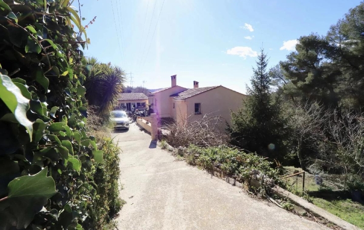 Maison CANTARON (06340)  169 m2 590 000 € 