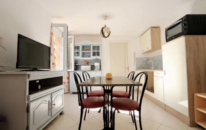 Maison CANTARON (06340)  169 m2 590 000 € 