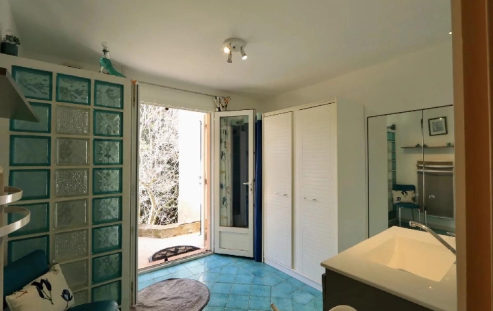 Maison CANTARON (06340)  169 m2 590 000 € 