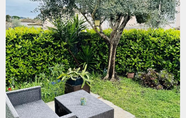 Maison LE CANNET (06110)  94 m2 643 000 € 