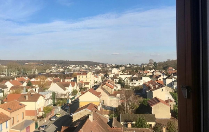 1 Pièce VERSAILLES (78000)   258 000 € 