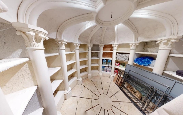 Maison CANNES (06400)  200 m2 2 490 000 € 