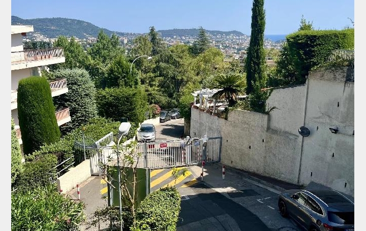 3 Pièces NICE (06000)  80 m2 399 000 € 