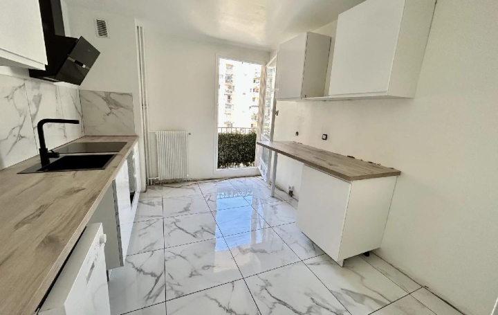 4 Pièces NICE (06300)  84 m2 179 000 € 