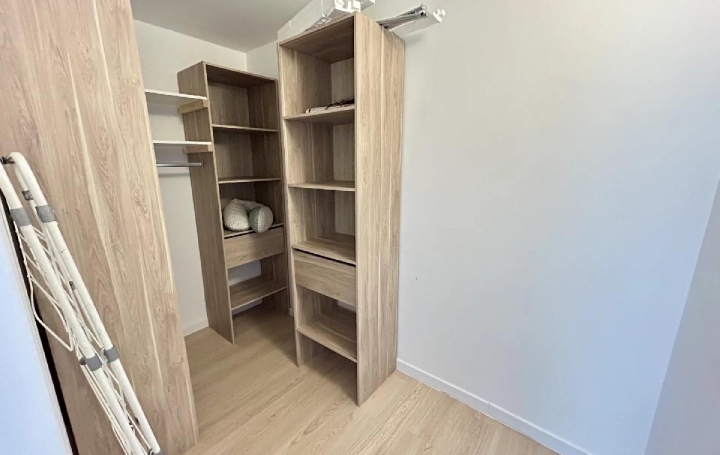 4 Pièces NICE (06300)  84 m2 179 000 € 