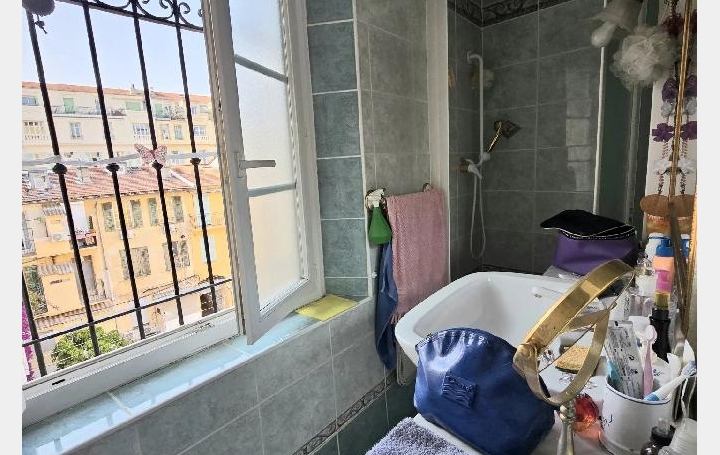 Loft NICE (06000)  38 m2 275 000 € 