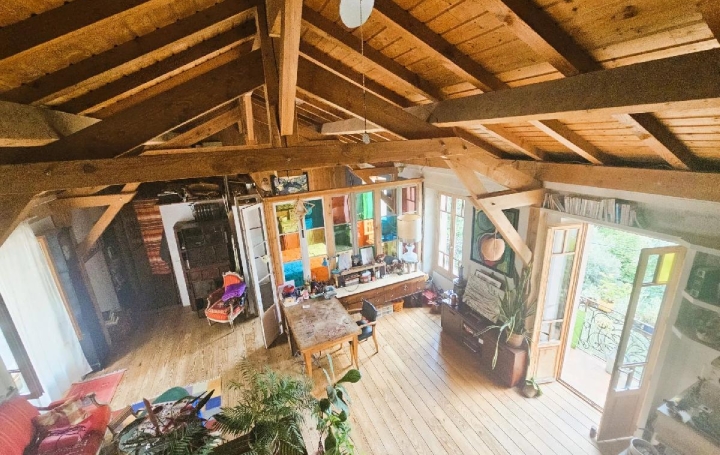 Immeuble GORBIO (06500)  275 m2 928 000 € 