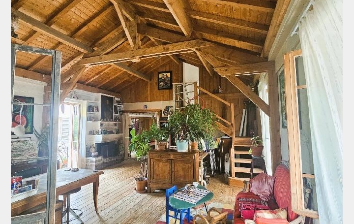 Immeuble GORBIO (06500)  275 m2 928 000 € 