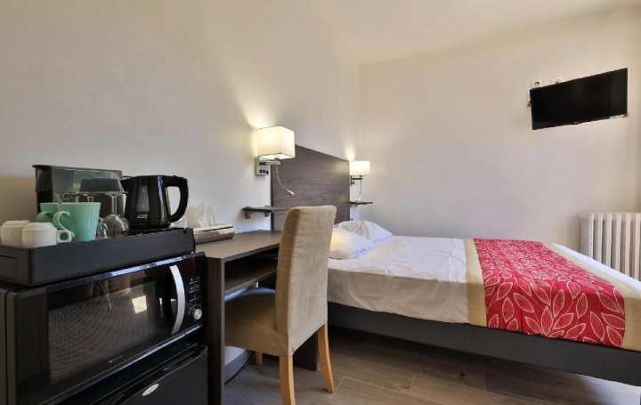 Local commercial VENCE (06140)   1 295 000 € 