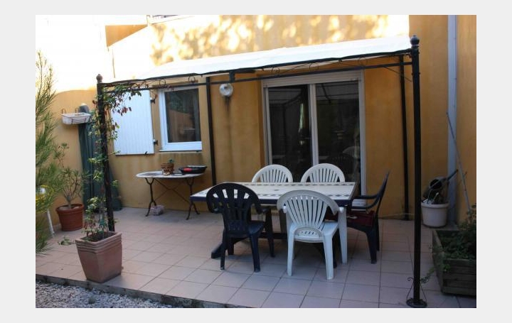 Réseau Immo-diffusion : Maison de ville  LA ROQUE-D'ANTHERON  87 m2 233 000 € 