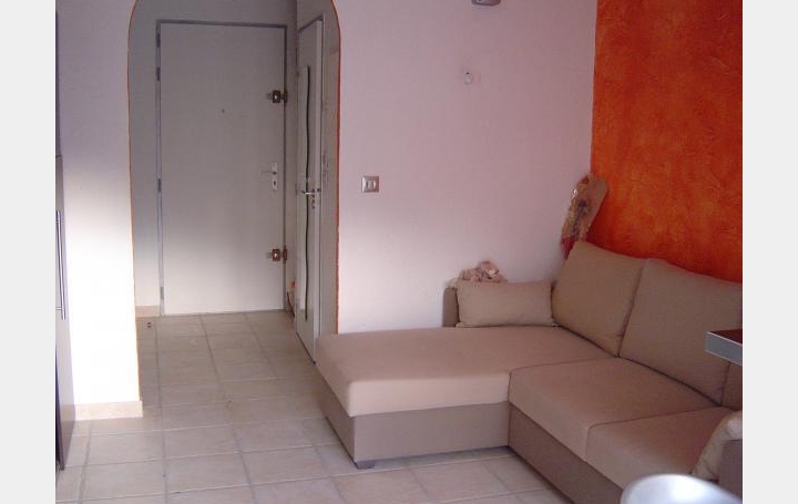 Réseau Immo-diffusion : Studio  SAUSSET-LES-PINS  25 m2 168 000 € 