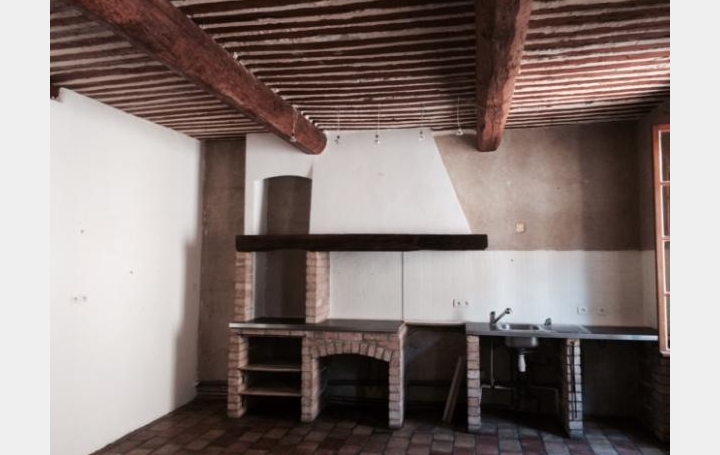 Réseau Immo-diffusion : Immeuble  ALLEINS  170 m2 160 000 € 