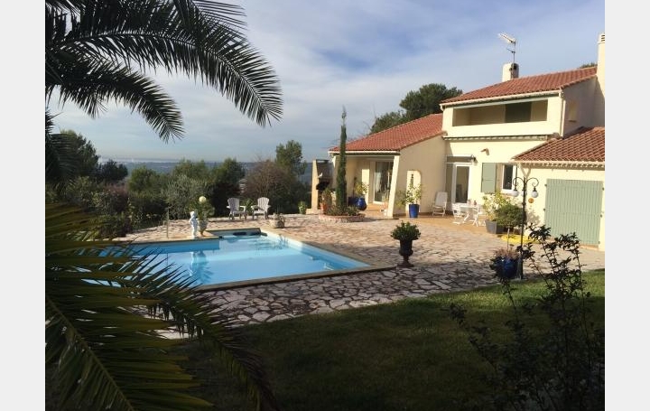 Réseau Immo-diffusion : Villa  VELAUX  180 m2 575 000 € 