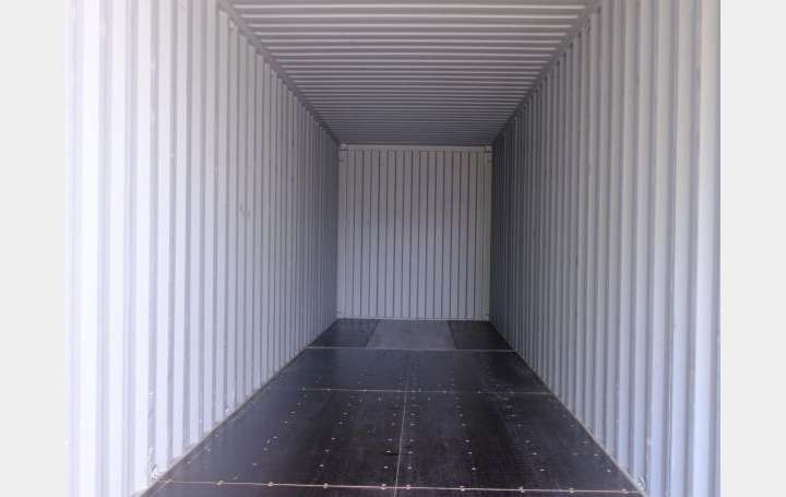 Garage PEYROLLES-EN-PROVENCE (13860)  28 m2 260 € 